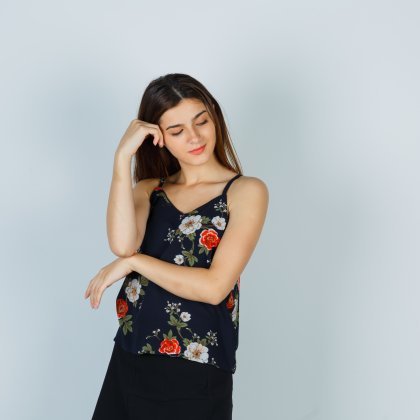 tops in newustore 